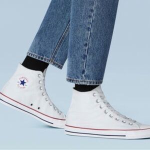 Converse Unisex  Mens8.5 & Women’s 10.5 White High-Tops Sneakers  Classic Shoes